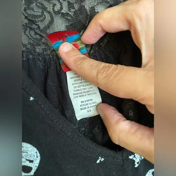 Vintage Y2K Hot Topic Sweet Love Tank Top - Picture 5 of 7